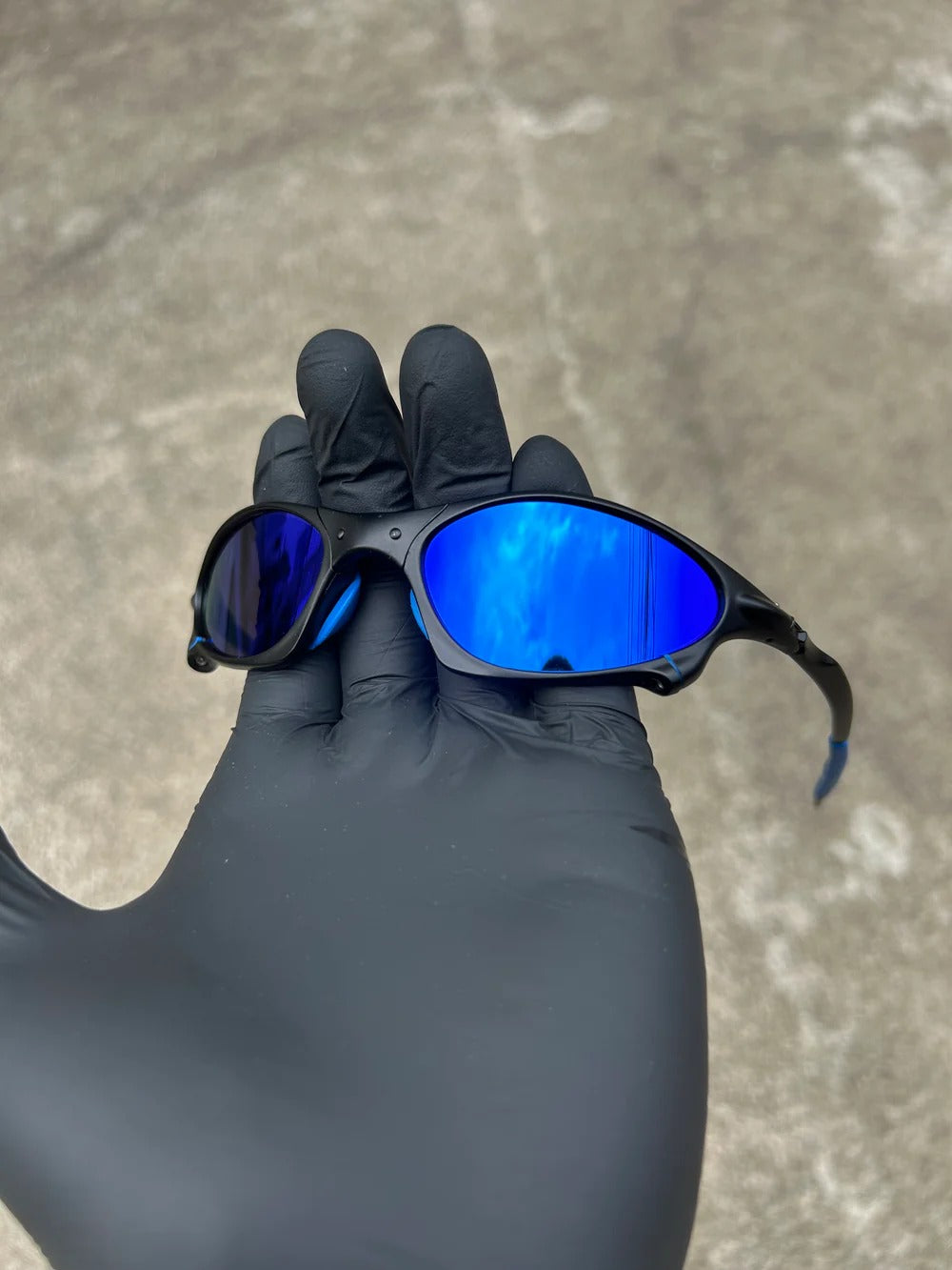Penny Carbon Neon Blue