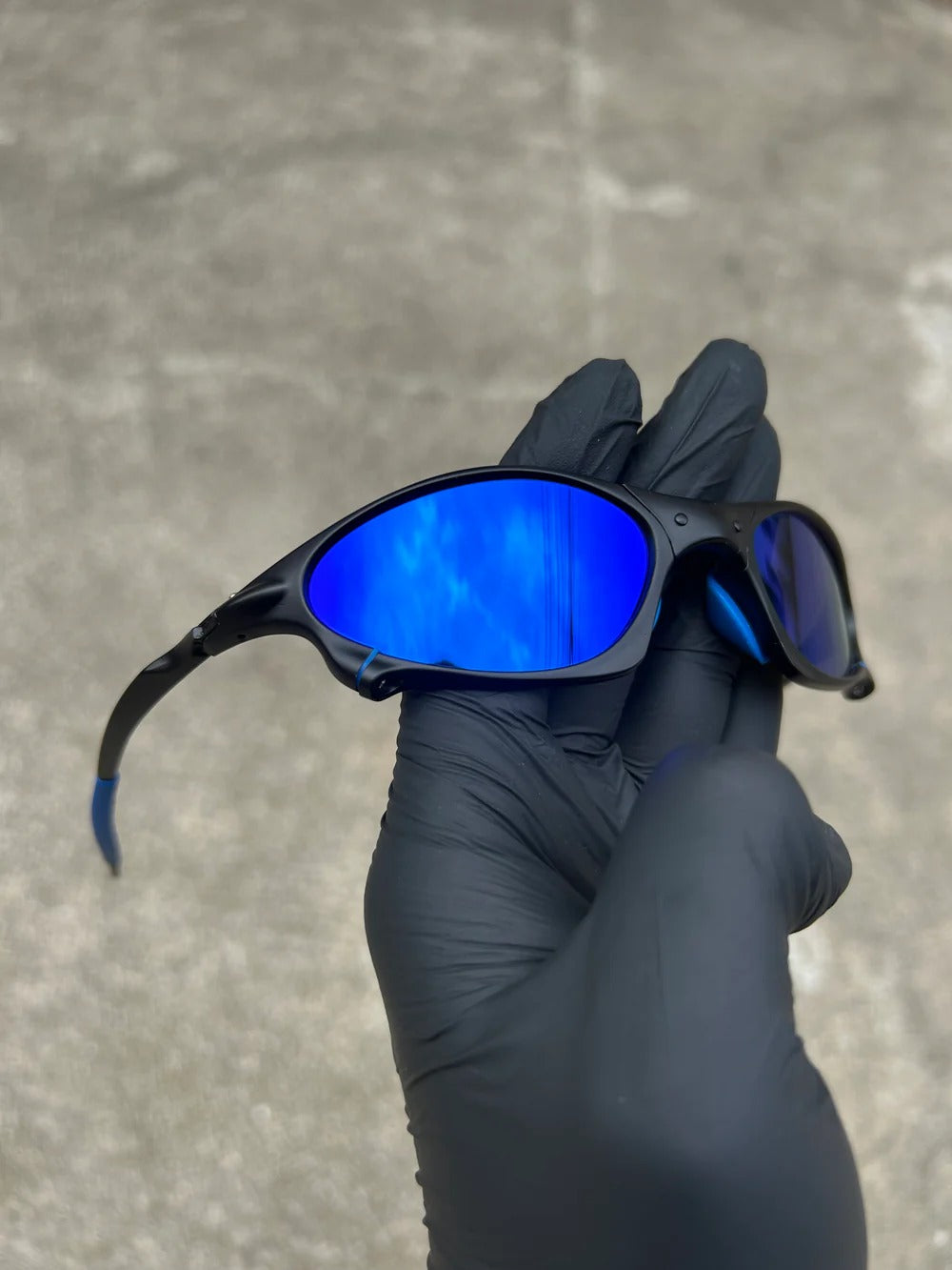 Penny Carbon Neon Blue