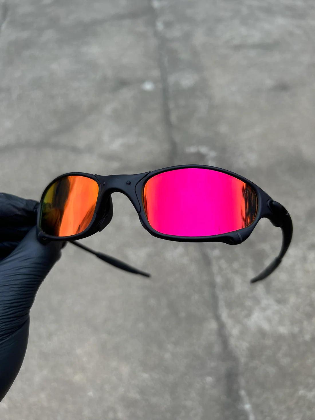 Juliet Carbon Ruby