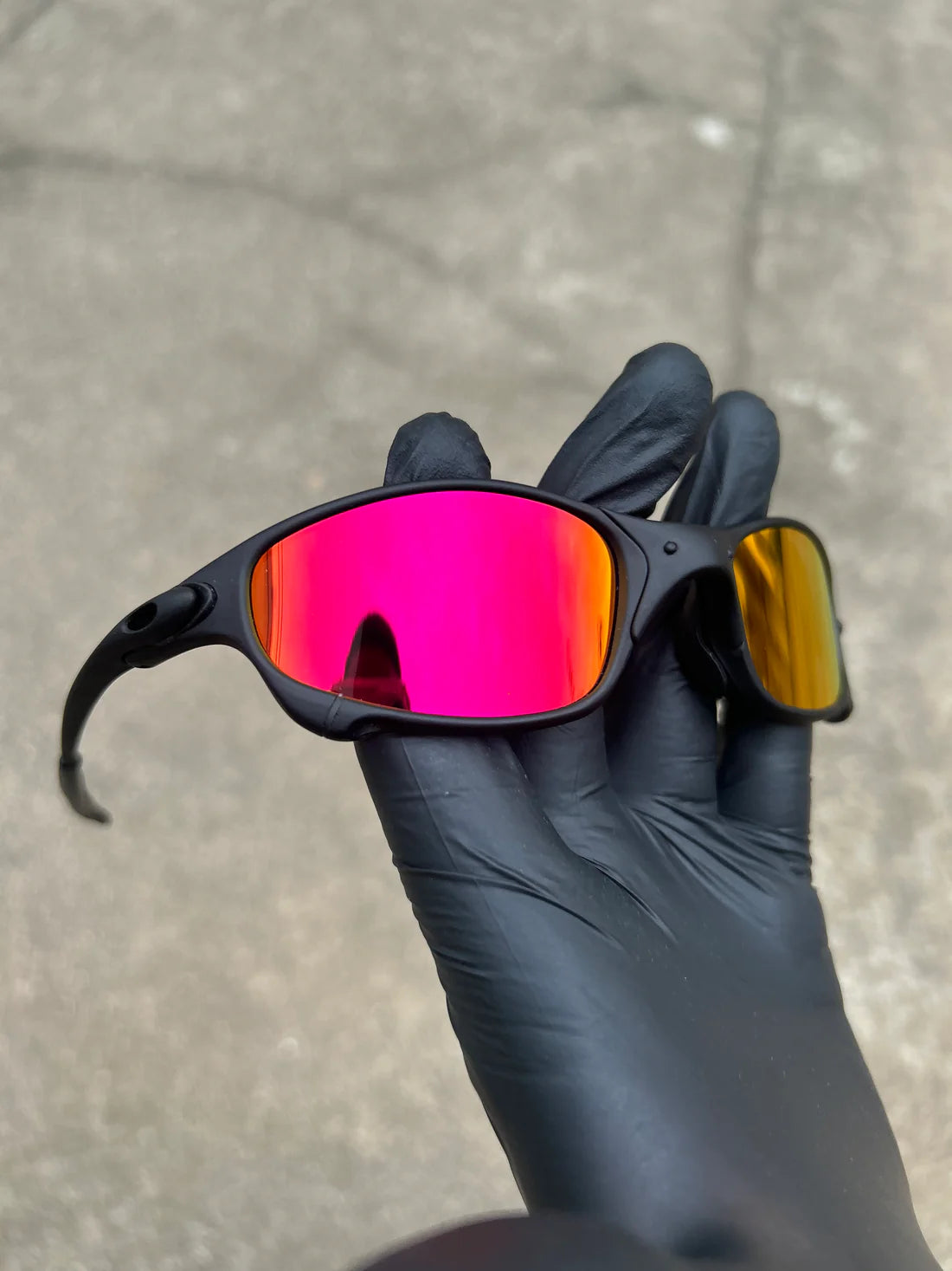 Juliet Carbon Ruby