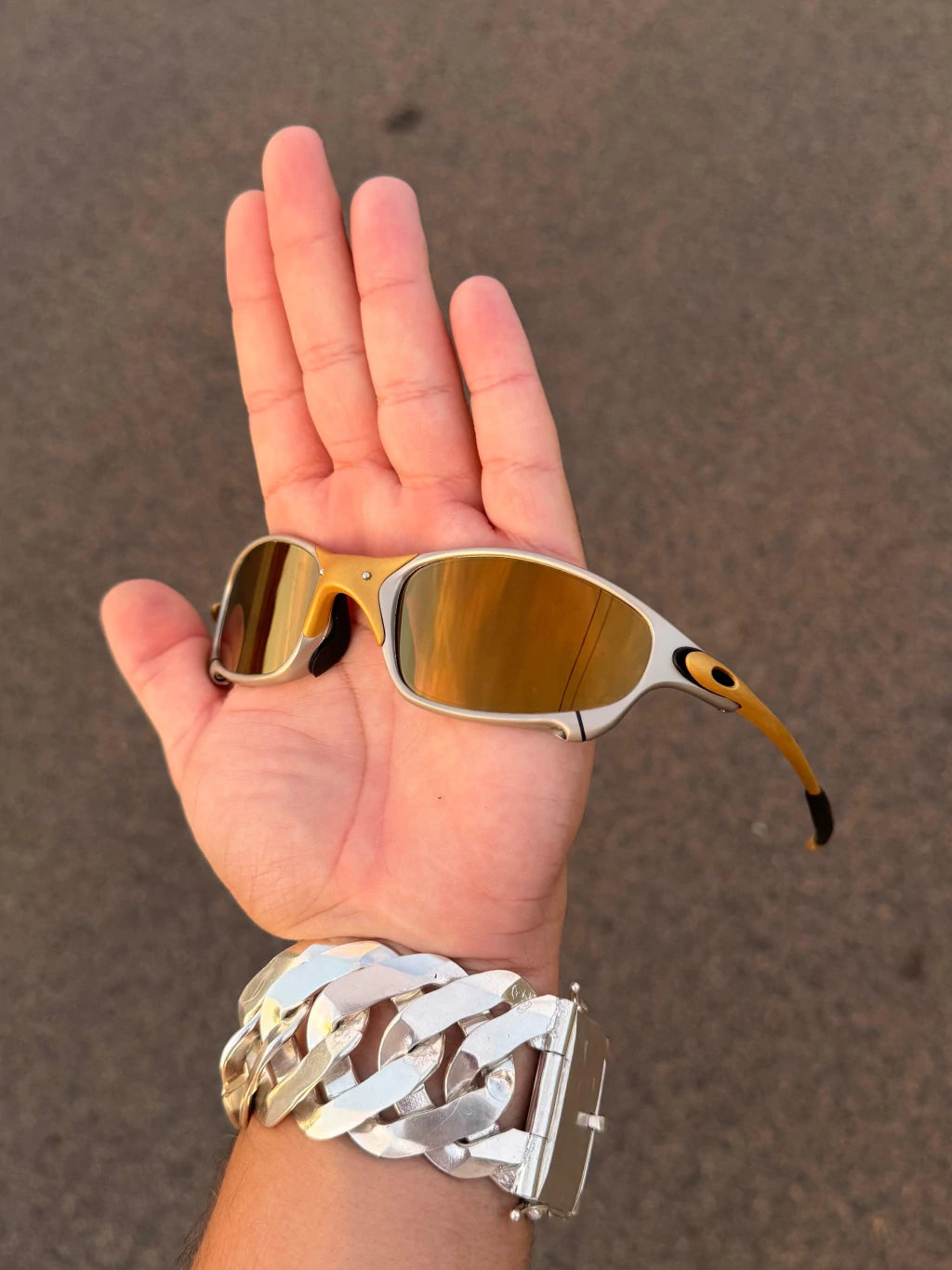 Juliet 24k Lentes Gold Café