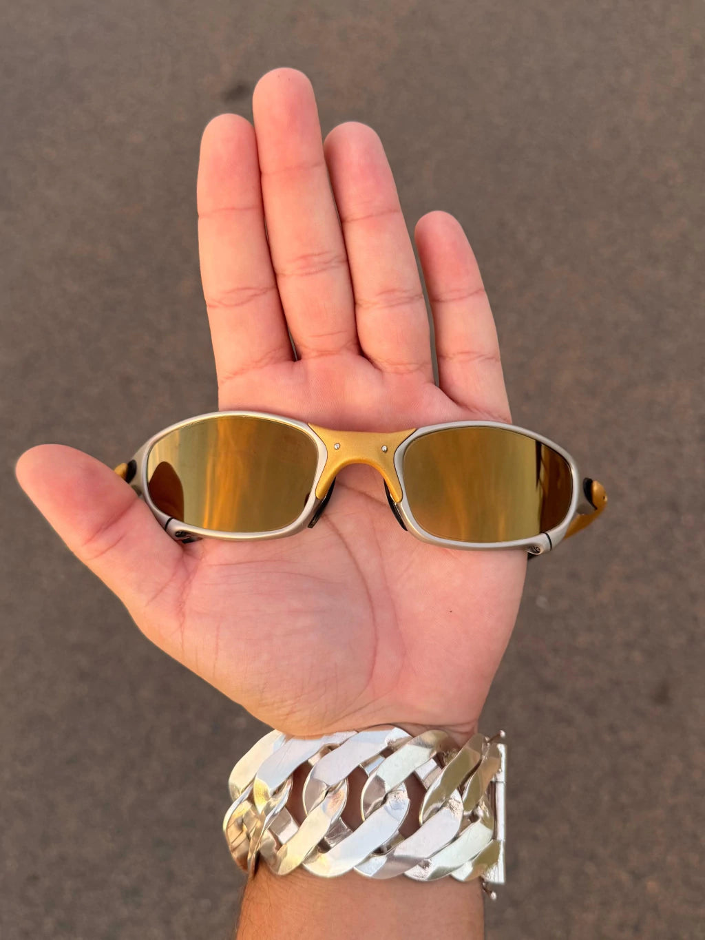 Juliet 24k Lentes Gold Café