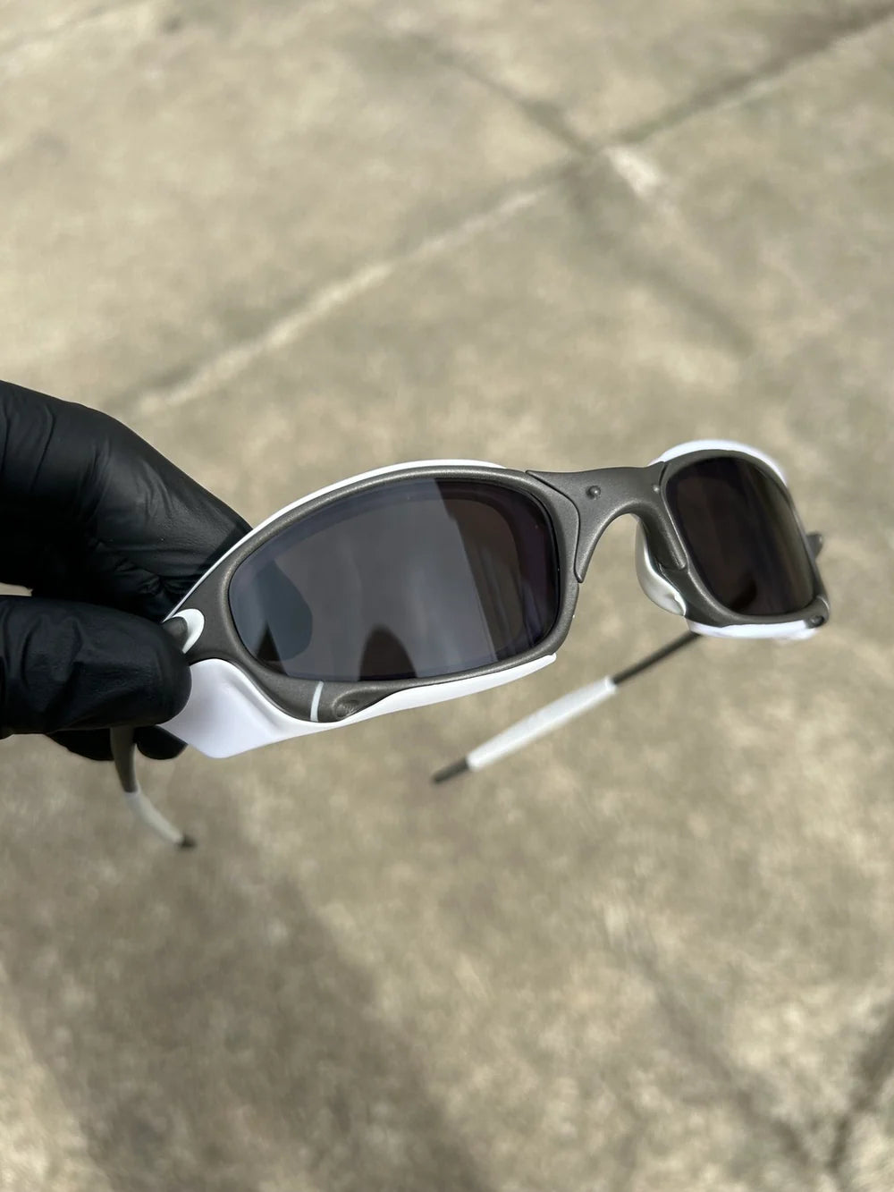 Juliet X-Metal Black Kit Branco c/ Side Blinder