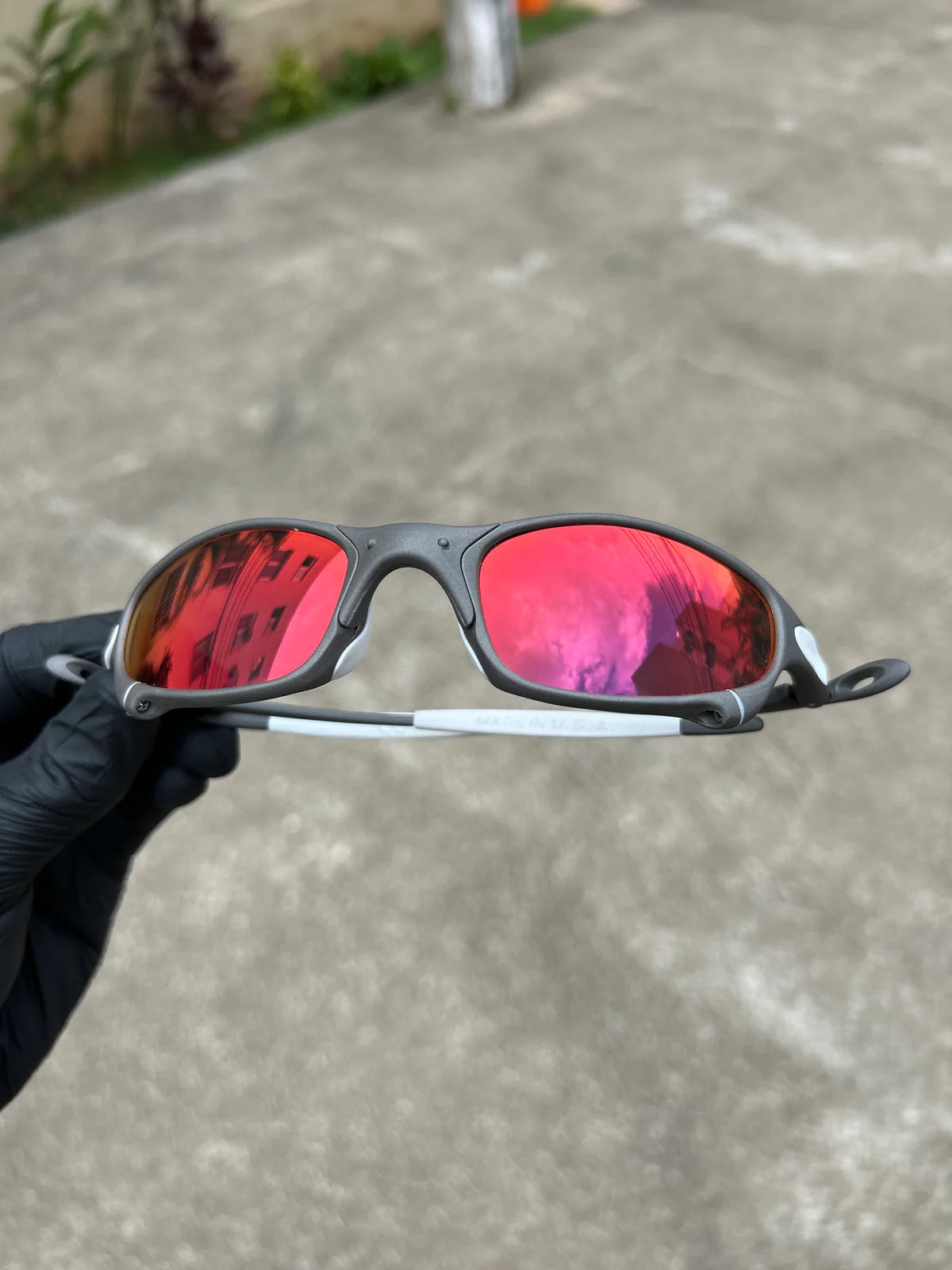 Juliet X-Metal Dark Ruby Custom c/ Kit Branco